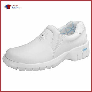 Cherokee Footwear Robin Soft Leather Step-In White / 6H Clearance